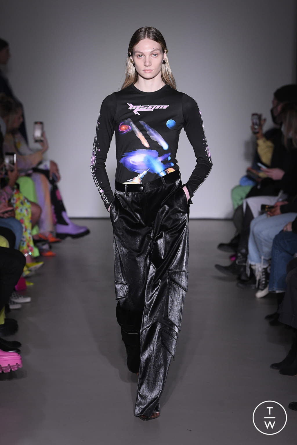 Fashion Week Milan Fall/Winter 2022 look 25 from the MSGM collection 女装
