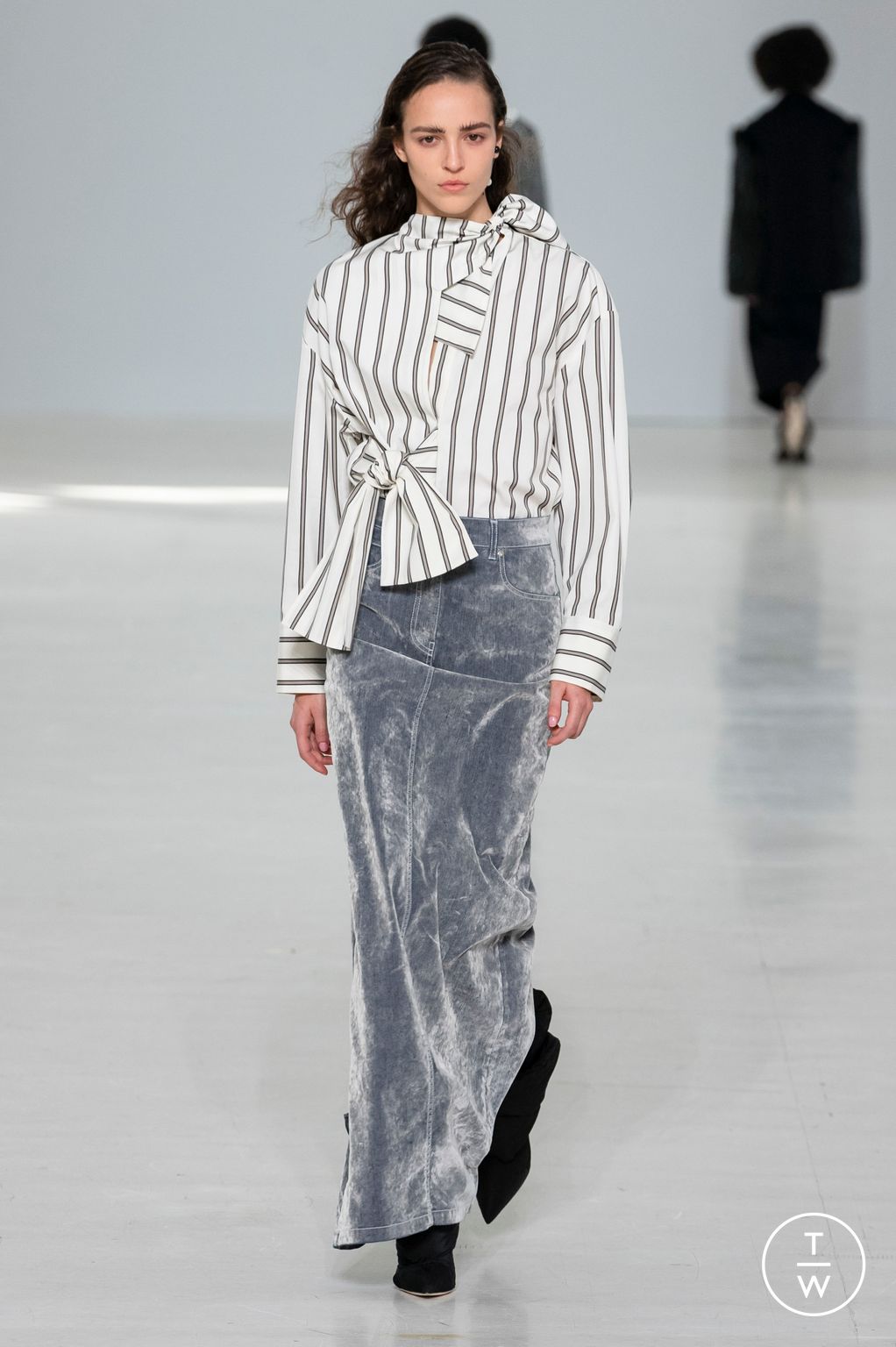 Fashion Week Milan Fall/Winter 2023 look 17 from the MSGM collection 女装
