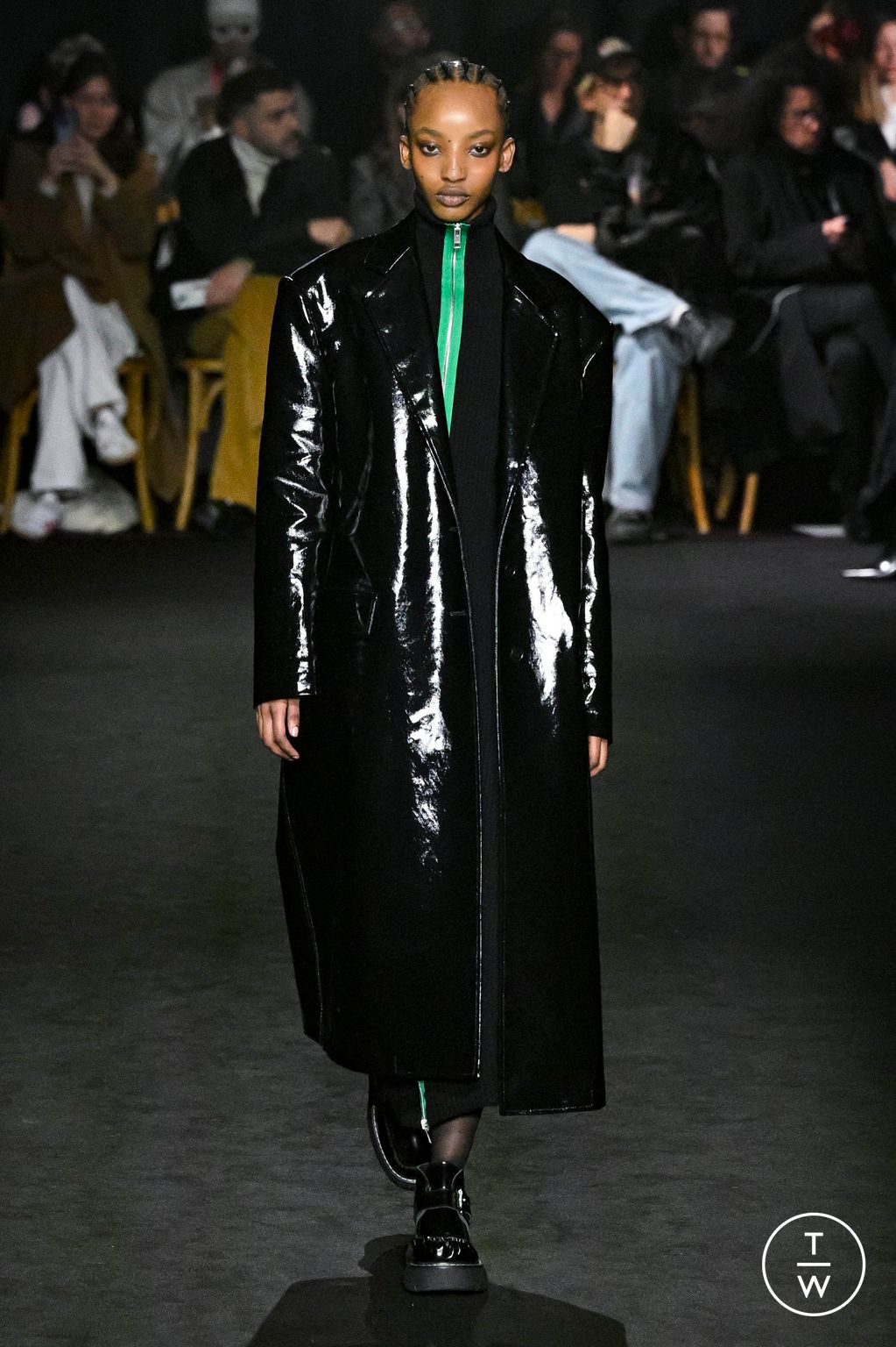 Fashion Week Milan Fall/Winter 2024 look 3 from the MSGM collection 女装