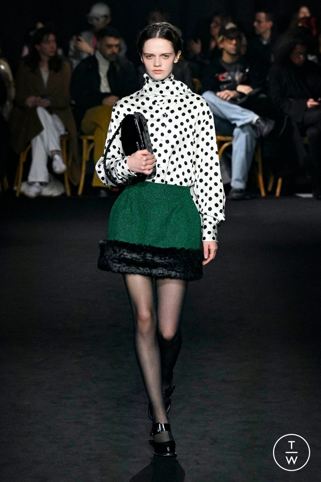 Fashion Week Milan Fall/Winter 2024 look 34 from the MSGM collection womenswear