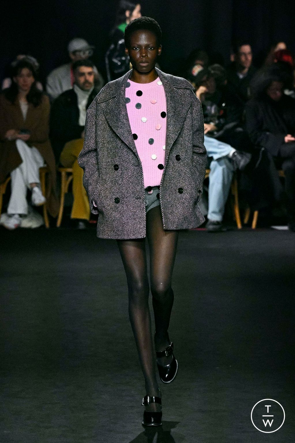 Fashion Week Milan Fall/Winter 2024 look 39 from the MSGM collection 女装