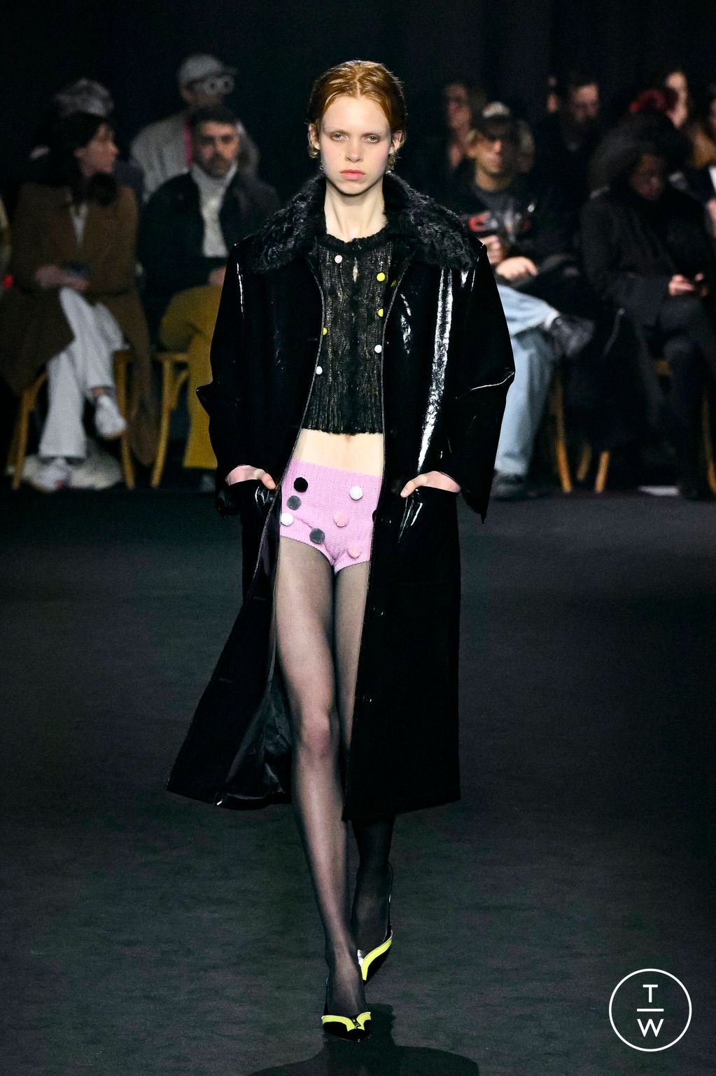 Fashion Week Milan Fall/Winter 2024 look 42 from the MSGM collection 女装