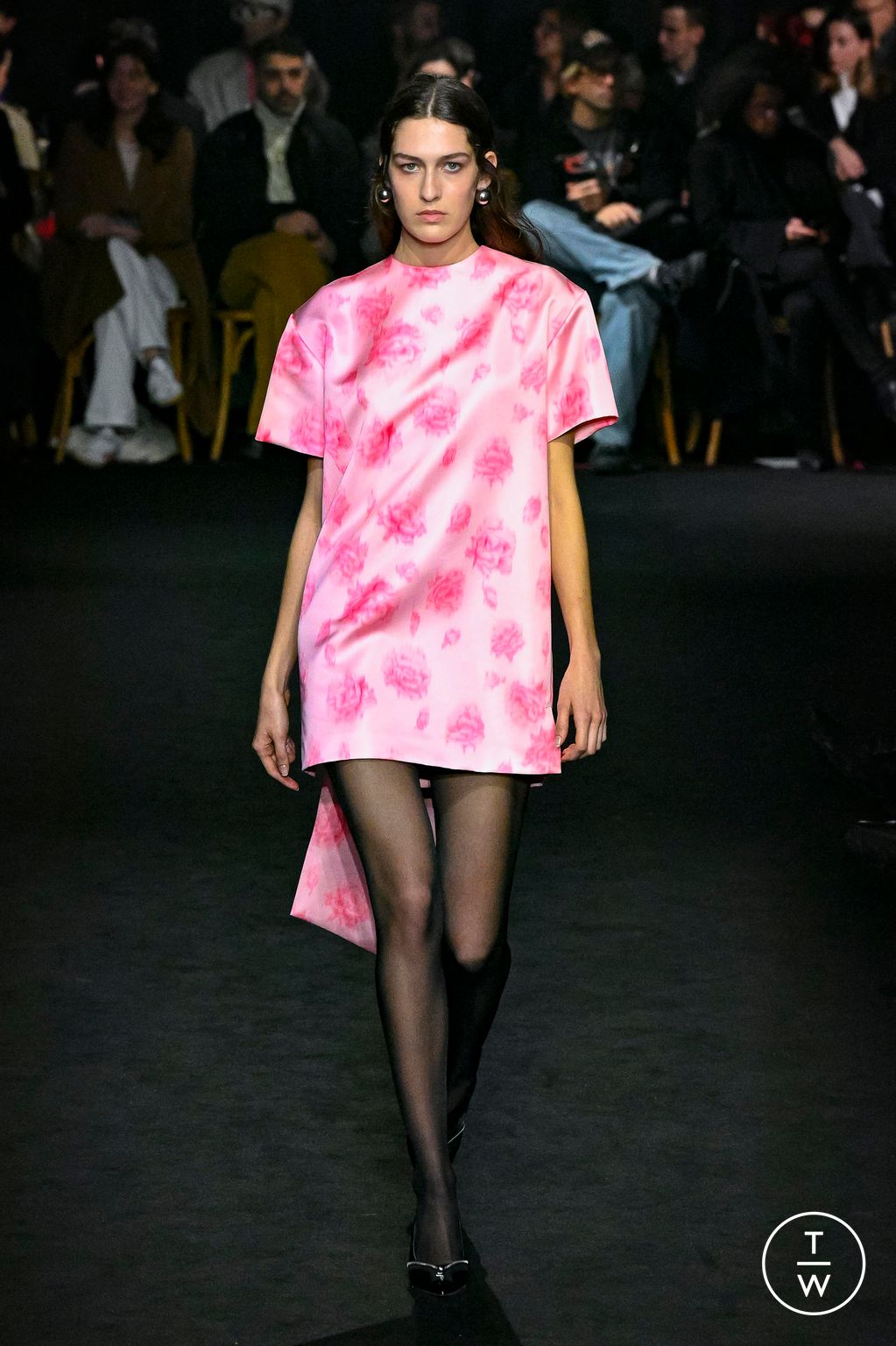 Fashion Week Milan Fall/Winter 2024 look 43 from the MSGM collection womenswear