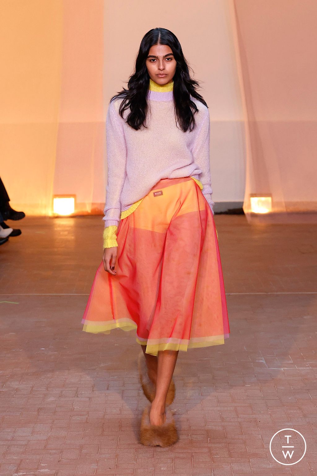 Fashion Week Milan Fall/Winter 2025 look 20 from the MSGM collection womenswear