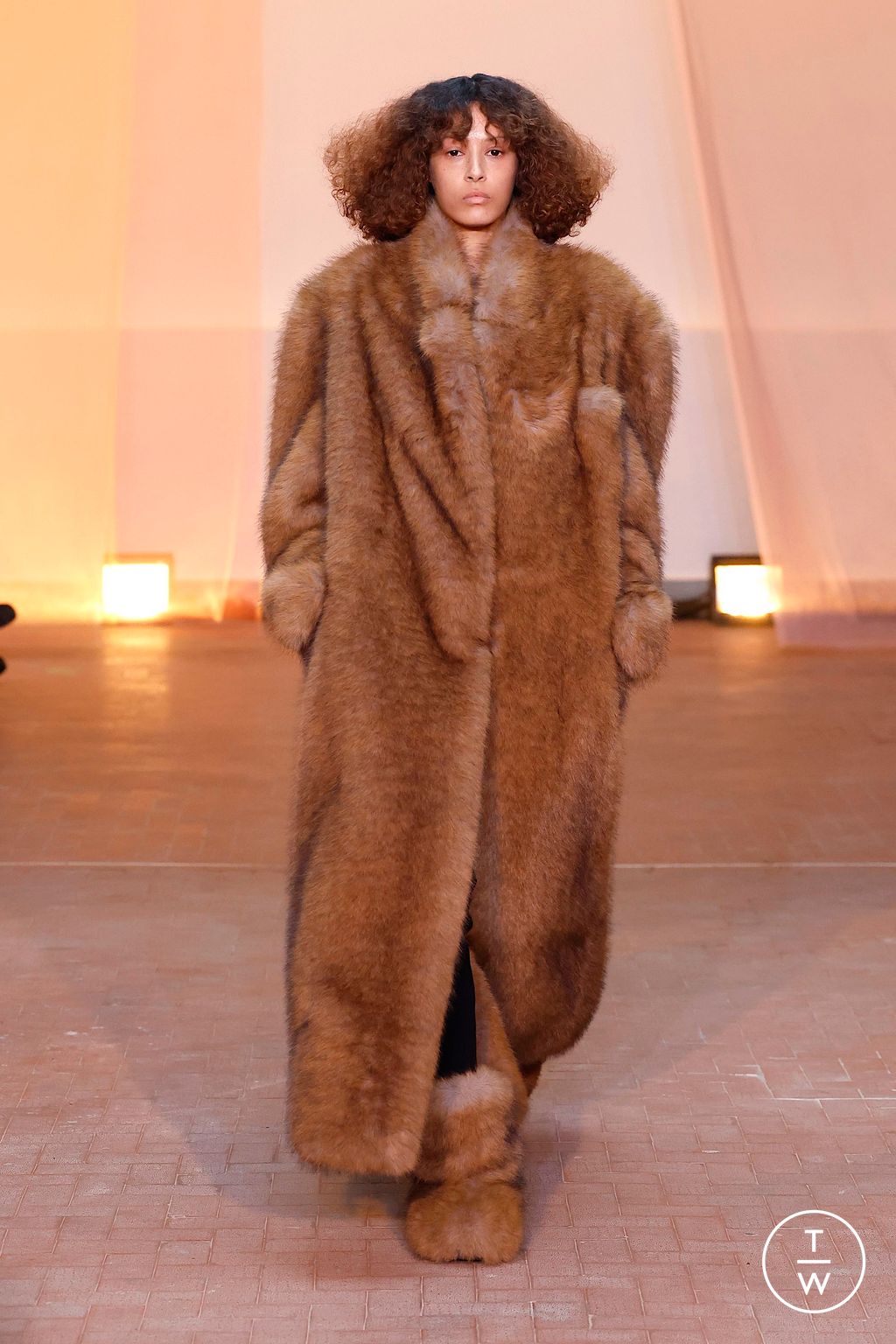 Fashion Week Milan Fall/Winter 2025 look 29 from the MSGM collection womenswear