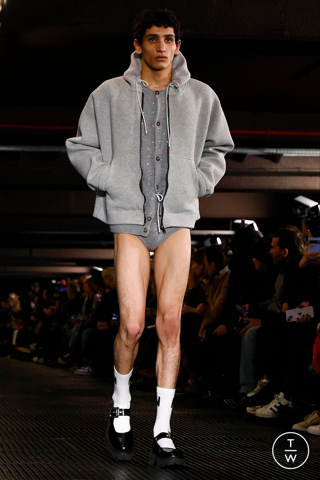Fashion Week Milan Fall/Winter 2024 look 30 from the MSGM collection 男装