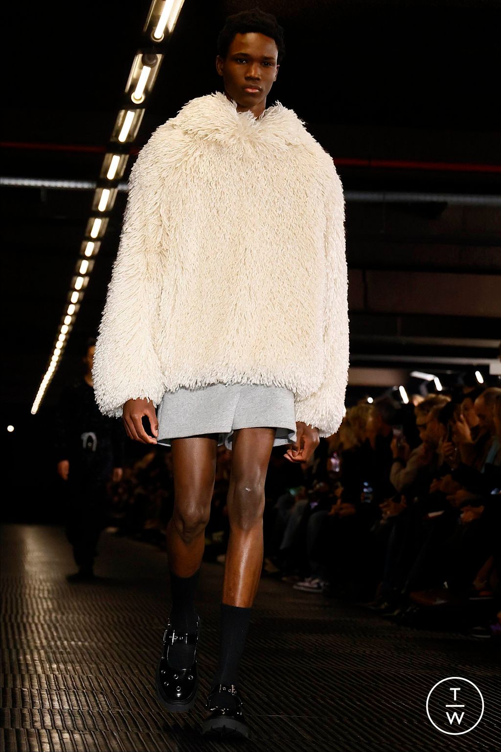 Fashion Week Milan Fall/Winter 2024 look 34 de la collection MSGM menswear