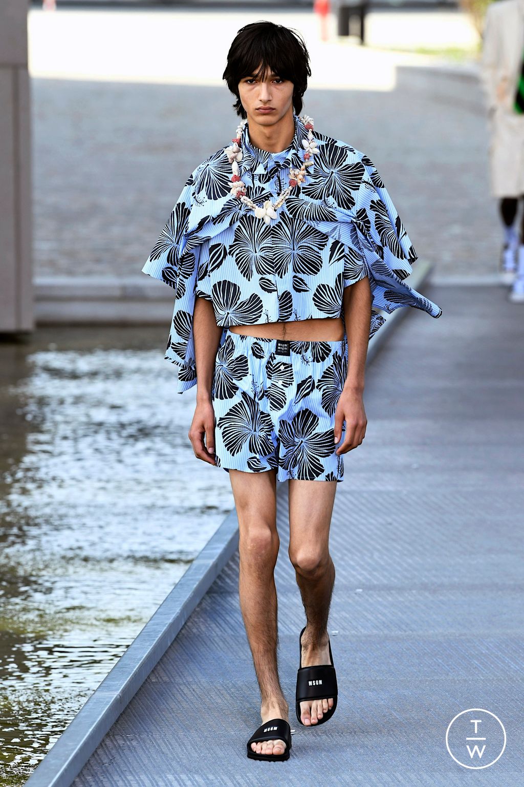 Fashion Week Milan Spring/Summer 2023 look 8 from the MSGM collection menswear