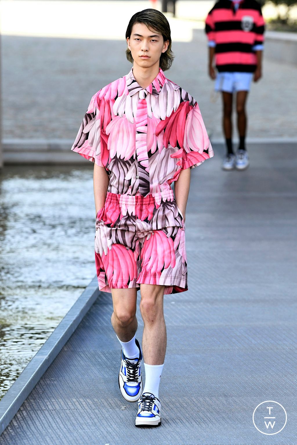 Fashion Week Milan Spring/Summer 2023 look 10 from the MSGM collection menswear