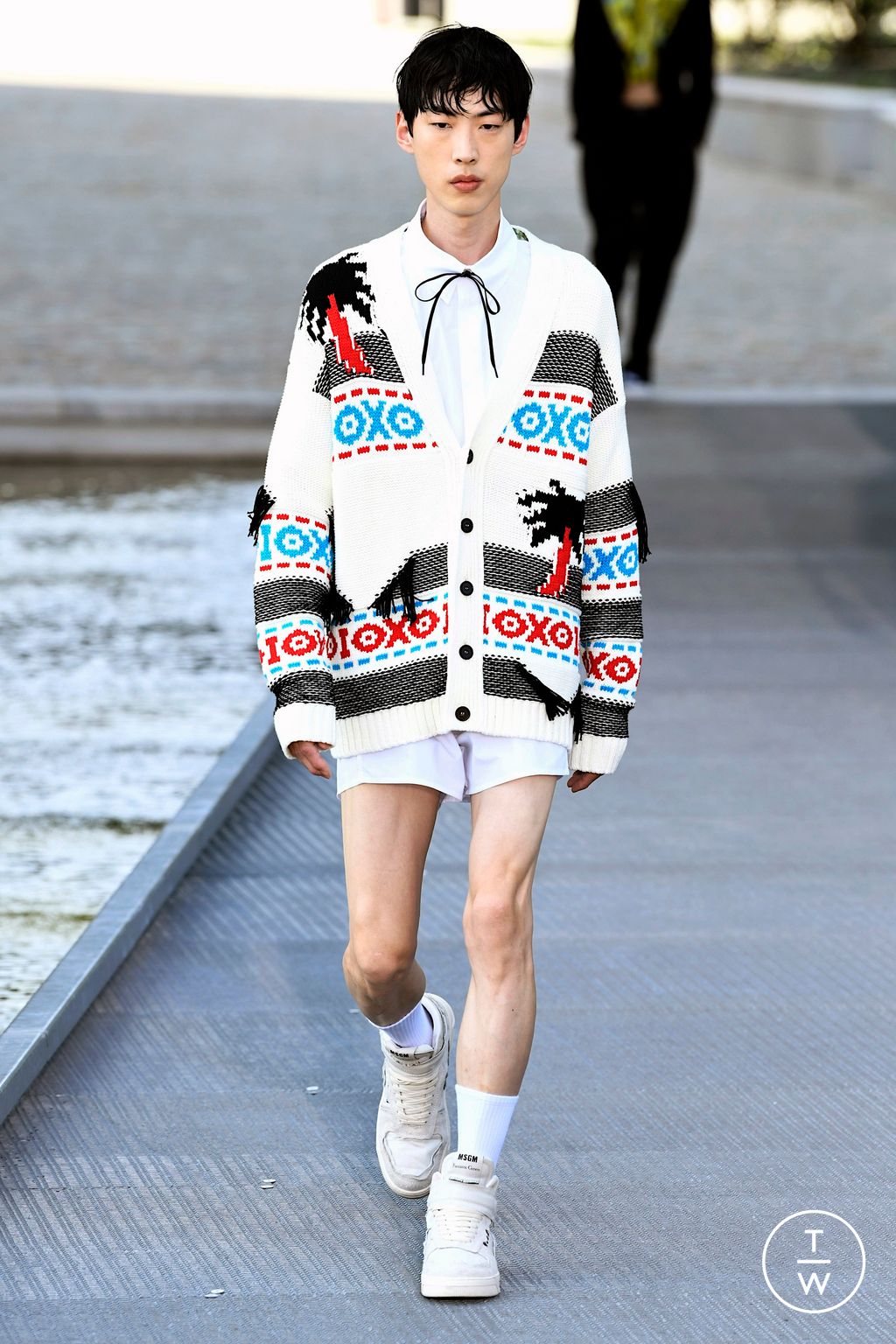 Fashion Week Milan Spring/Summer 2023 look 28 from the MSGM collection 男装