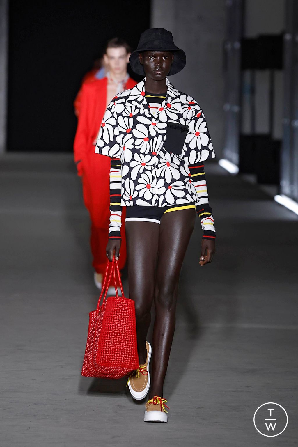 Fashion Week Milan Spring-Summer 2025 look 4 from the MSGM collection menswear