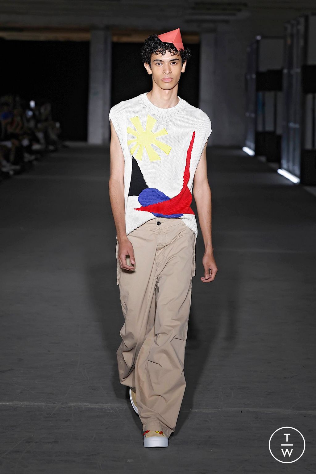 Fashion Week Milan Spring-Summer 2025 look 12 from the MSGM collection menswear