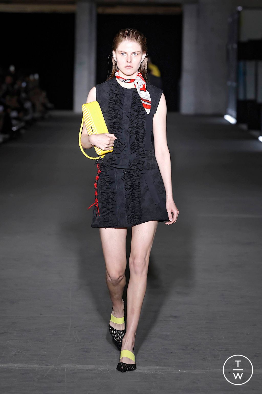 Fashion Week Milan Spring-Summer 2025 look 33 de la collection MSGM menswear