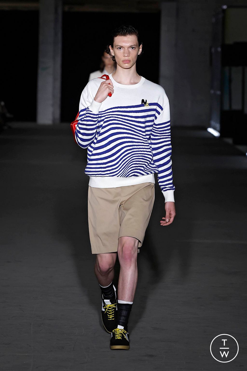 Fashion Week Milan Spring-Summer 2025 look 40 from the MSGM collection menswear