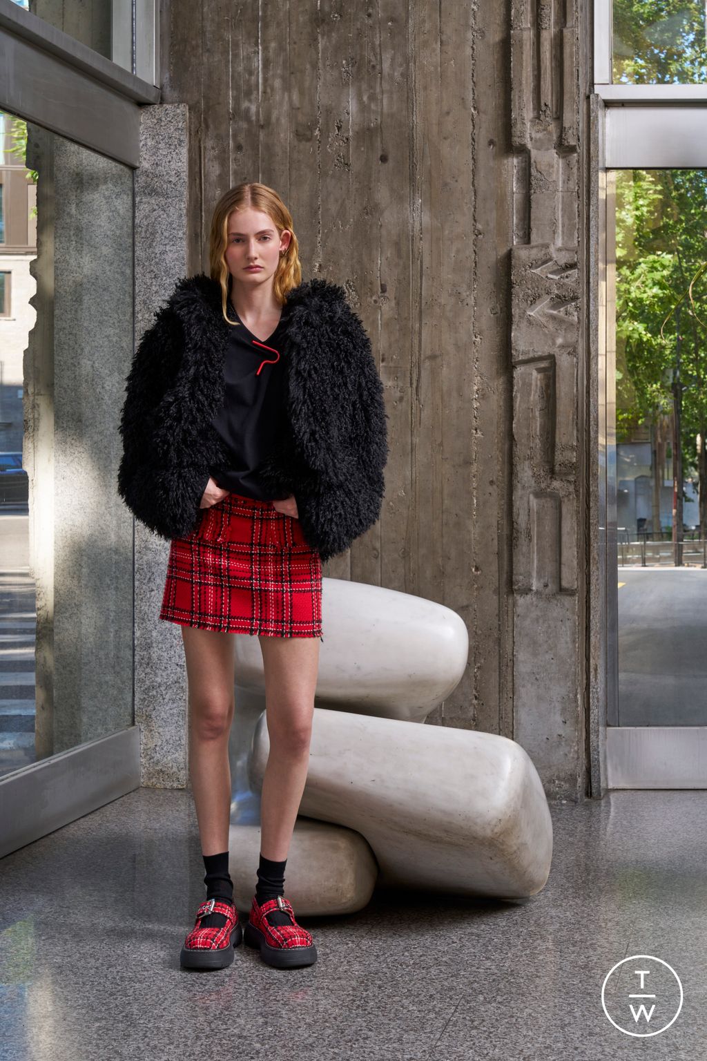 Fashion Week Milan Pre-Fall 2024 look 16 from the MSGM collection 女装