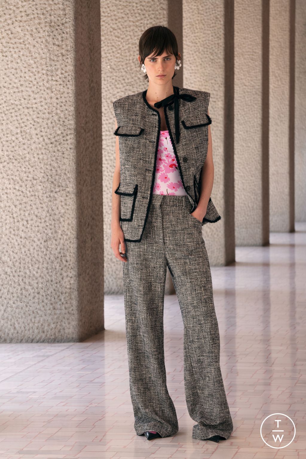 Fashion Week Milan Resort 2024 look 11 from the MSGM collection 女装