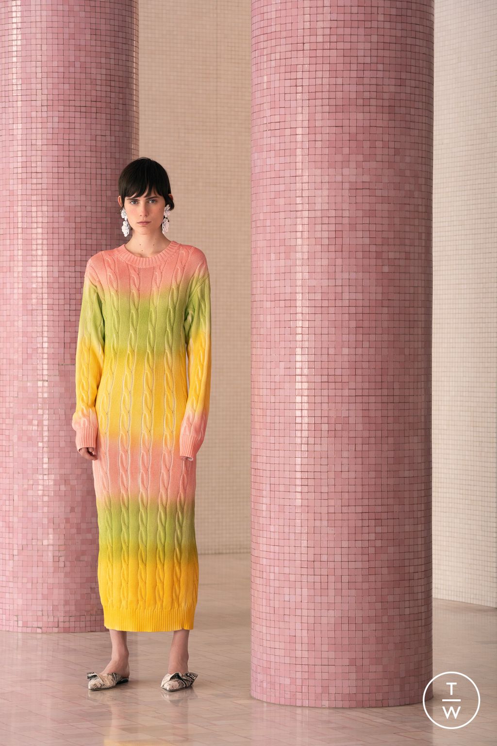 Fashion Week Milan Resort 2024 look 32 from the MSGM collection womenswear