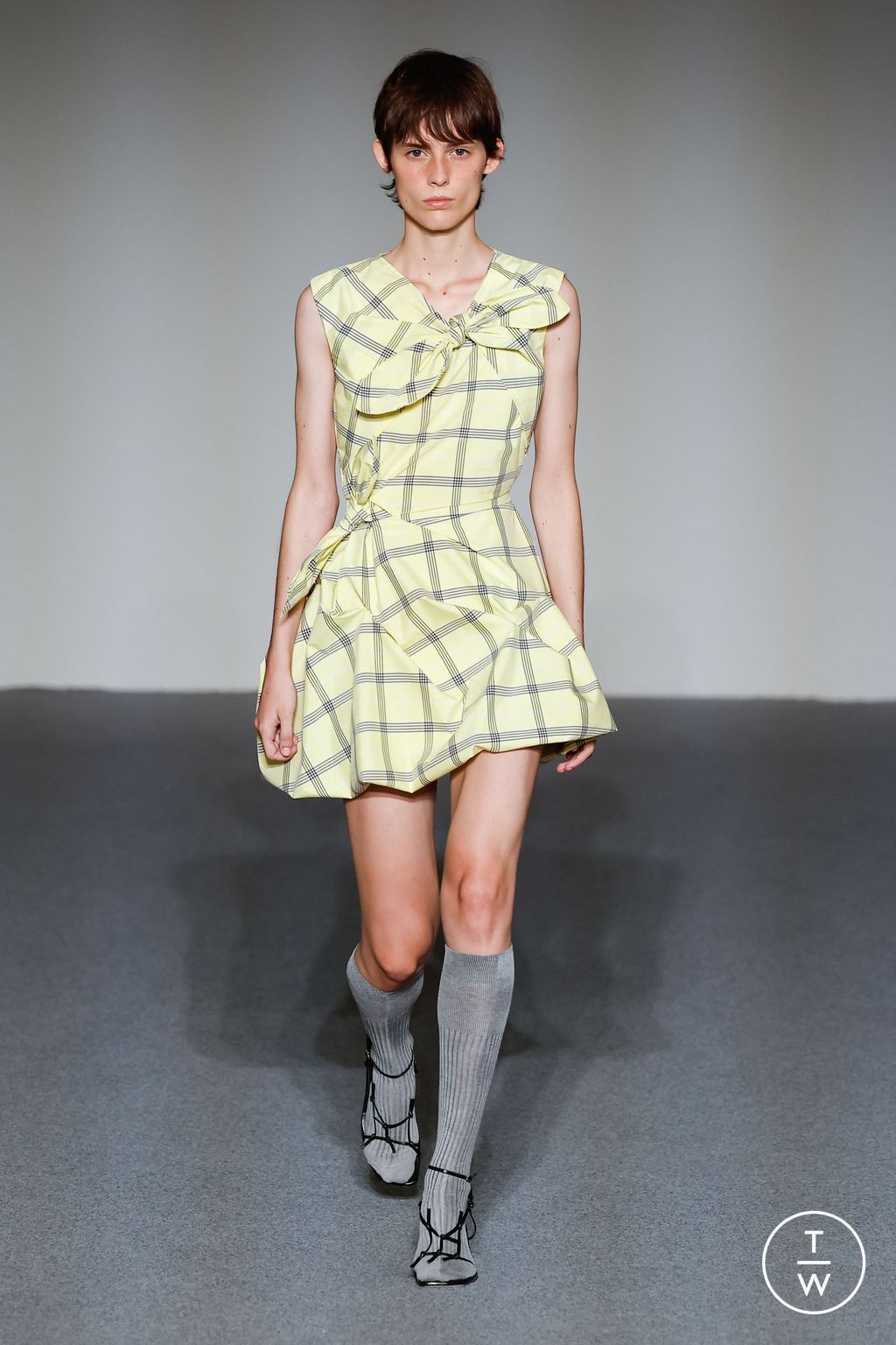 Fashion Week Milan Spring/Summer 2024 look 2 from the MSGM collection womenswear