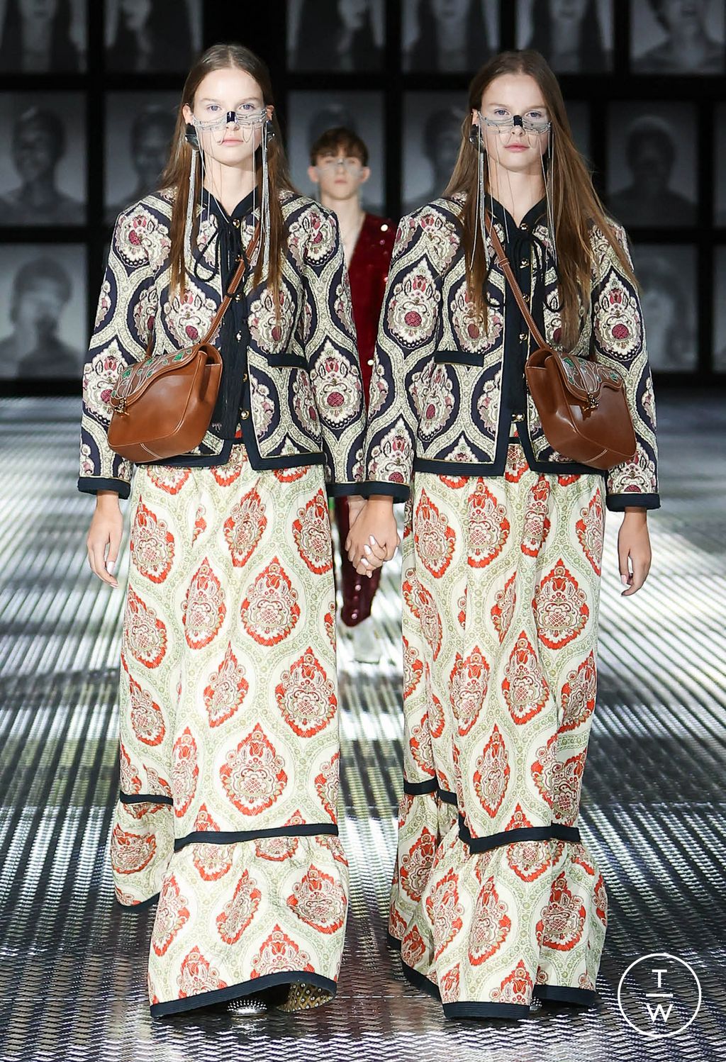 Fashion Week Milan Spring/Summer 2023 look 34 from the Gucci collection womenswear