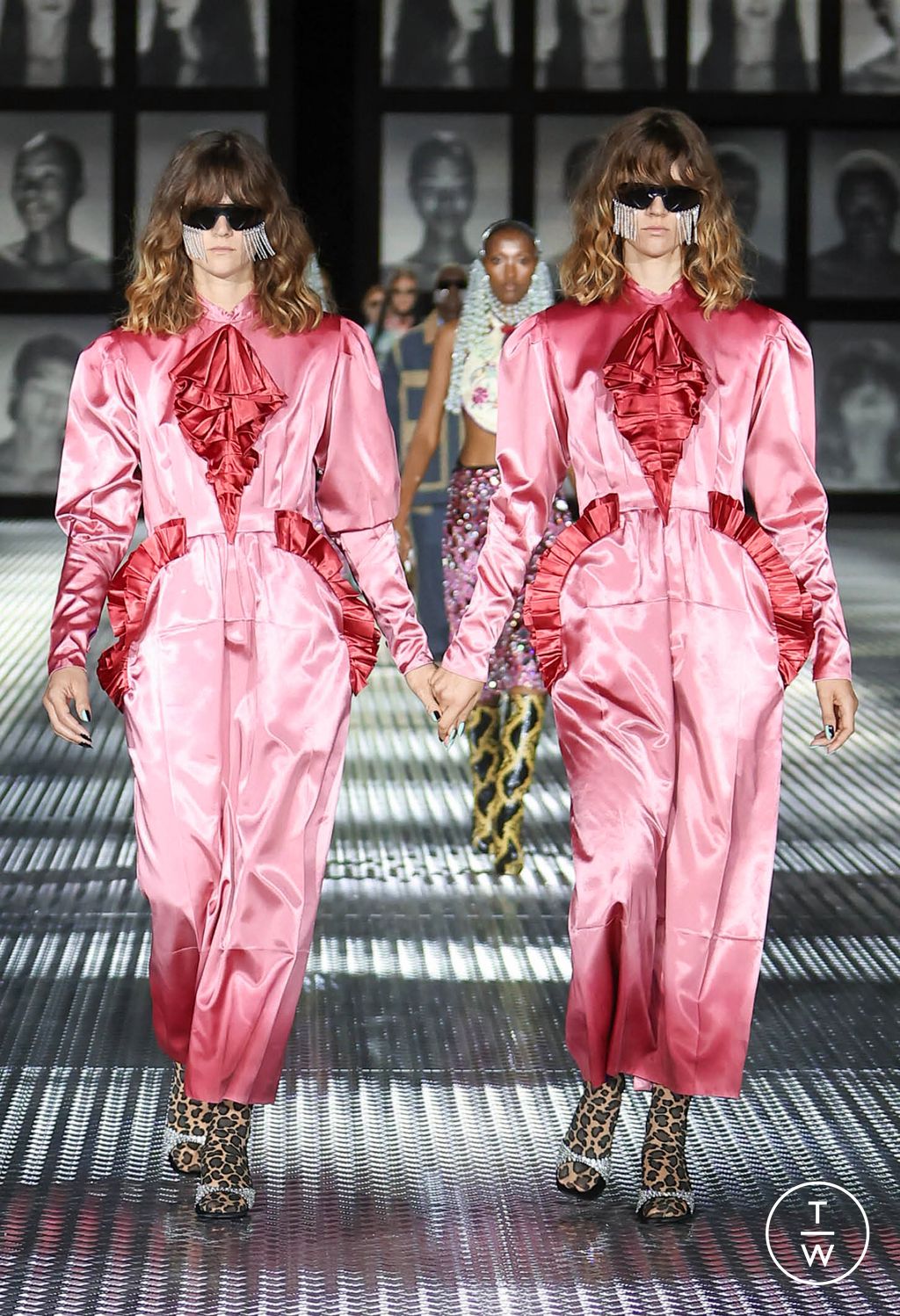 Fashion Week Milan Spring/Summer 2023 look 48 from the Gucci collection womenswear