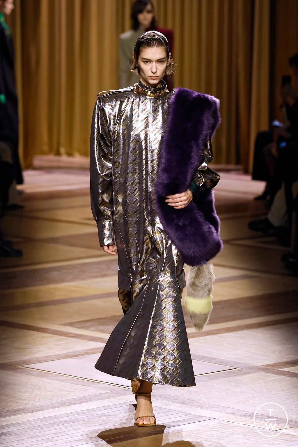Fashion Week Paris Fall/Winter 2026 look 13 from the Mugler collection womenswear