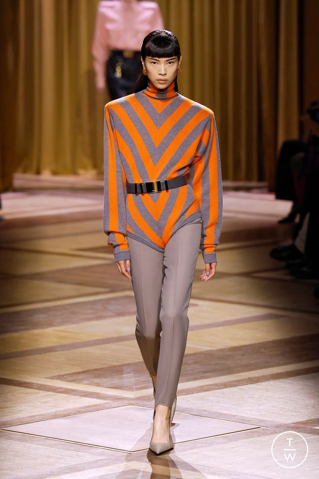 Fashion Week Paris Fall/Winter 2026 look 46 from the Mugler collection womenswear