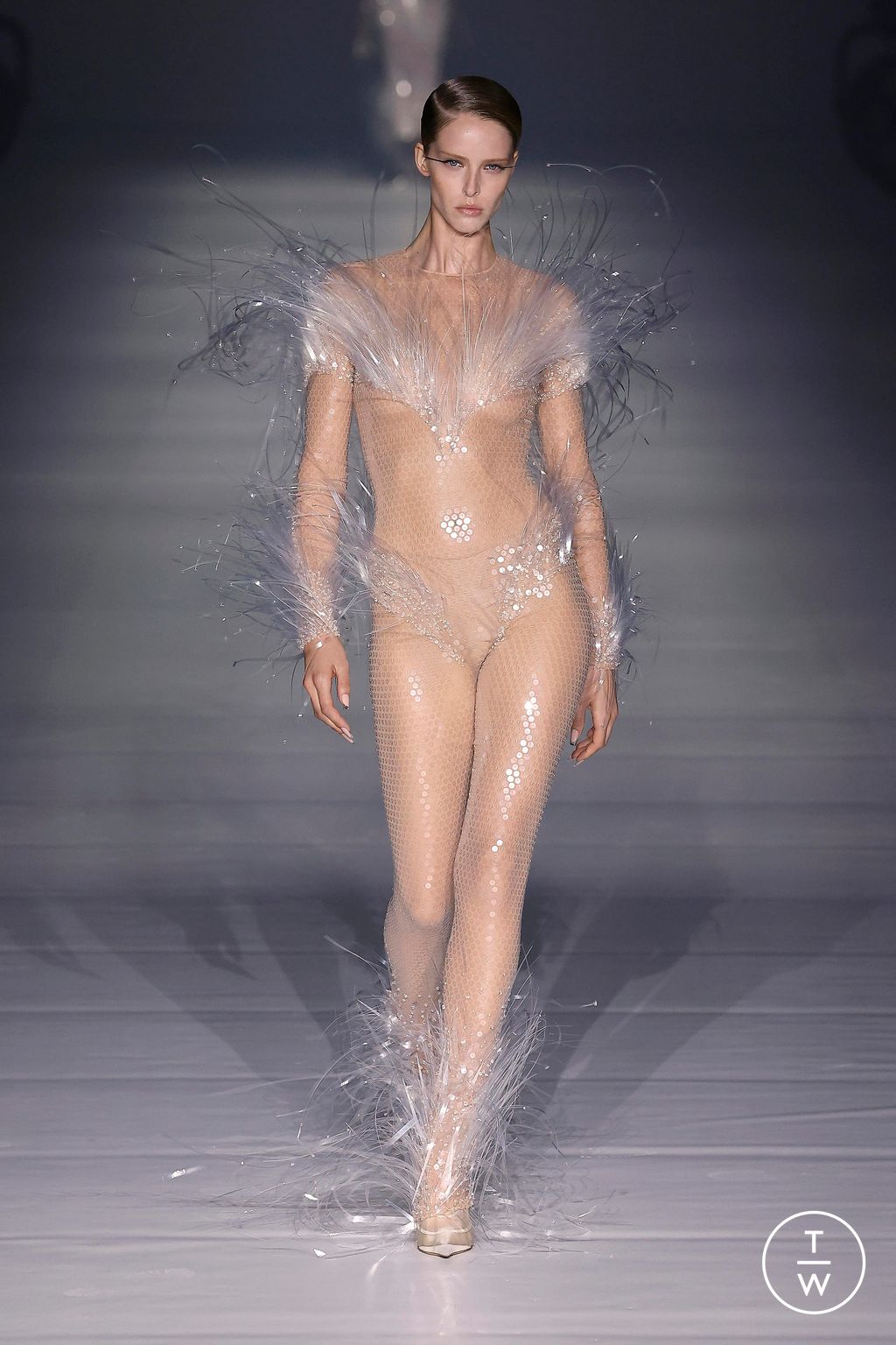 Fashion Week Paris Spring/Summer 2024 look 24 from the Mugler collection womenswear