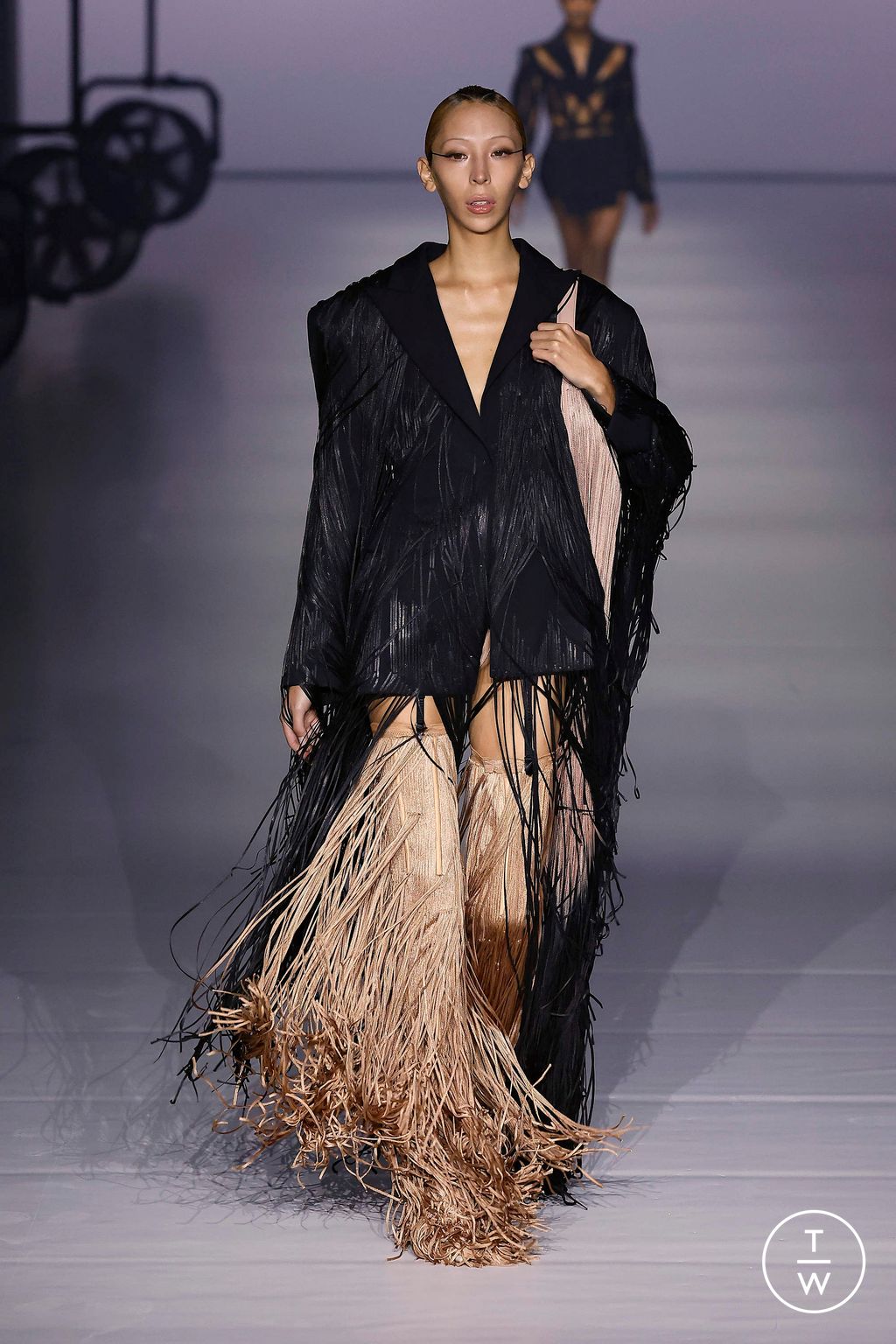 Fashion Week Paris Spring/Summer 2024 look 31 de la collection Mugler womenswear