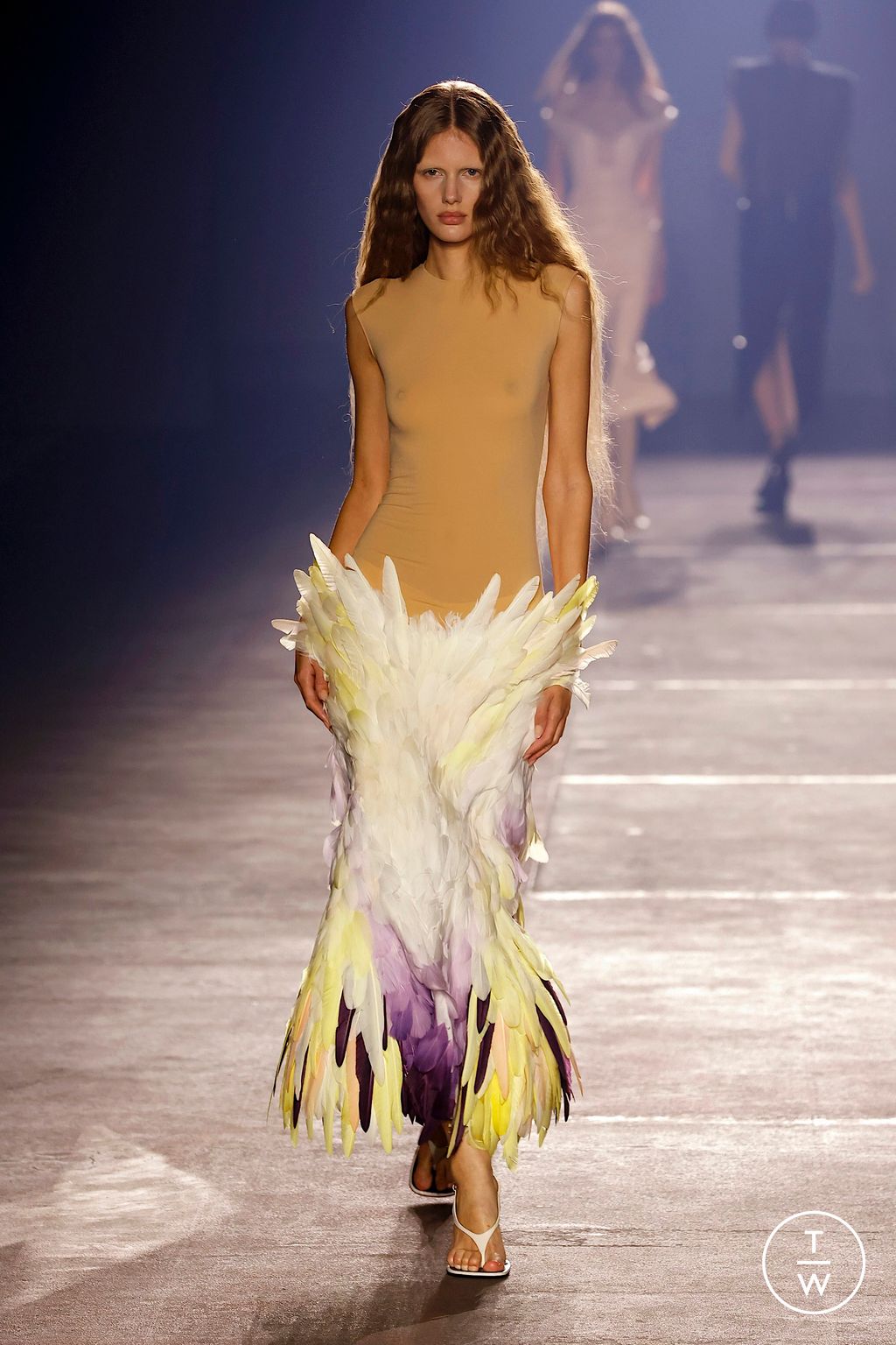 Fashion Week Paris Spring/Summer 2026 look 19 from the Mugler collection womenswear