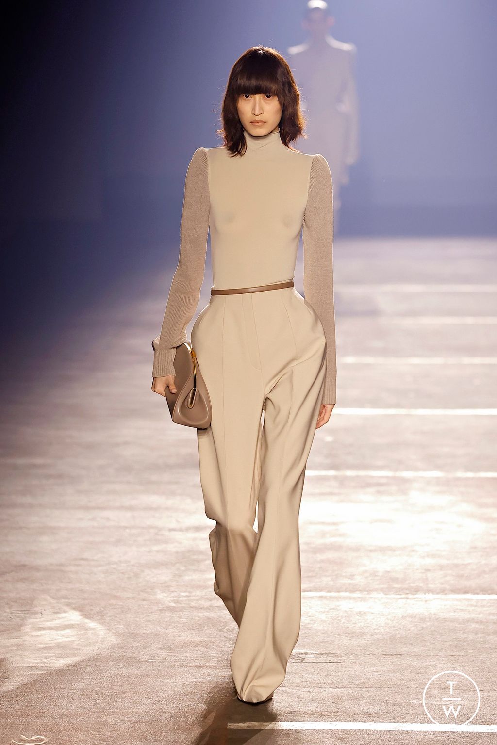 Fashion Week Paris Spring/Summer 2026 look 42 de la collection Mugler womenswear