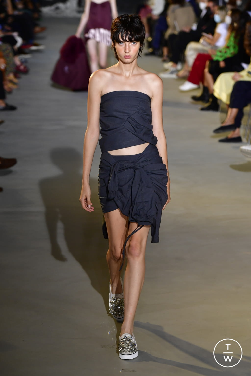 Fashion Week Milan Spring/Summer 2022 look 41 from the N°21 collection womenswear