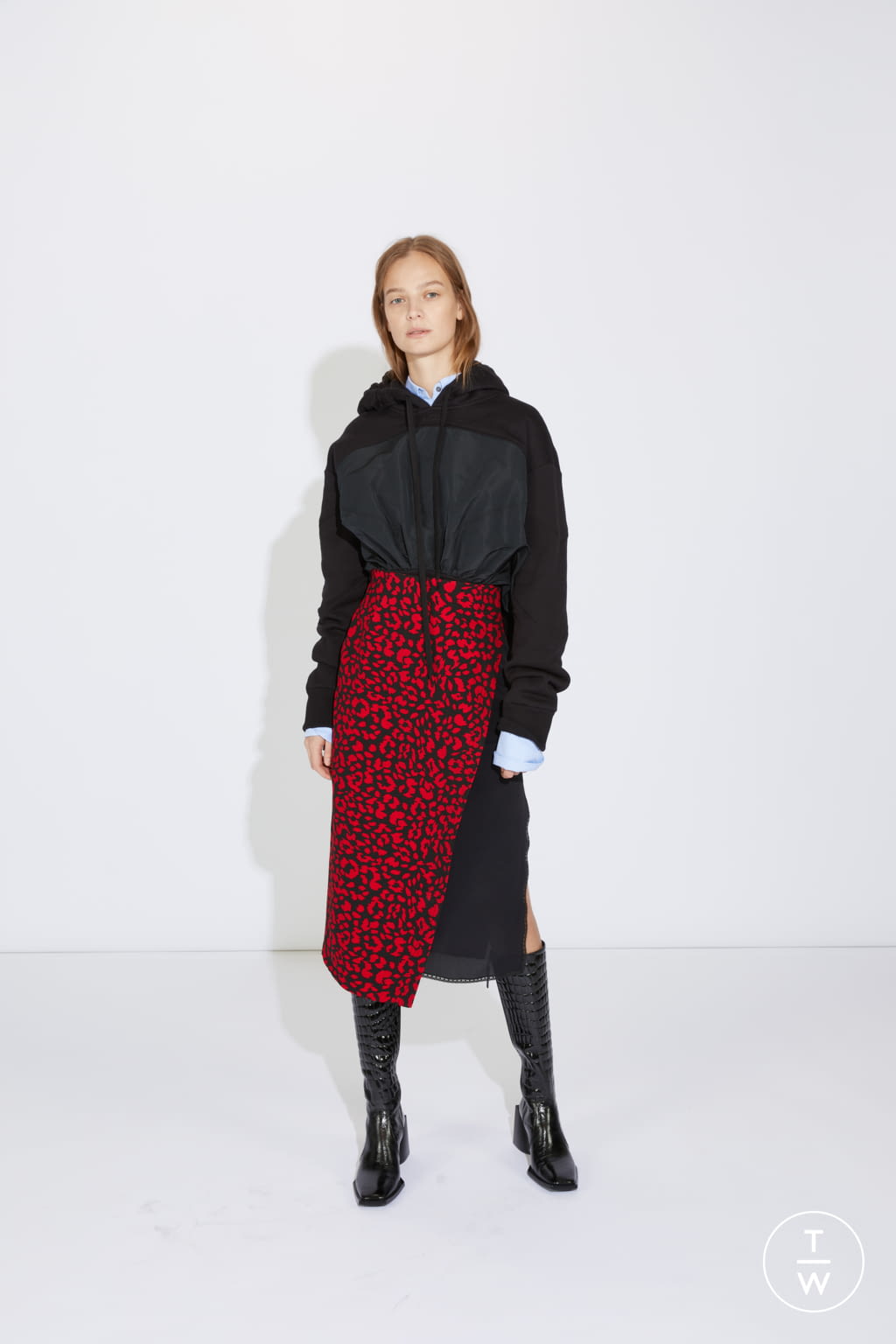 Fashion Week Milan Pre-Fall 2020 look 5 from the N°21 collection 女装