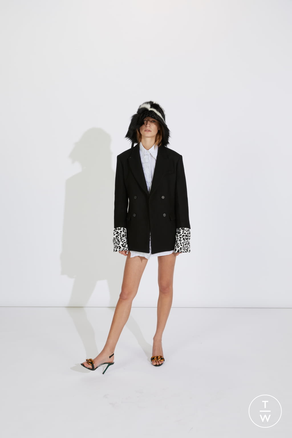 Fashion Week Milan Pre-Fall 2020 look 13 de la collection N°21 womenswear