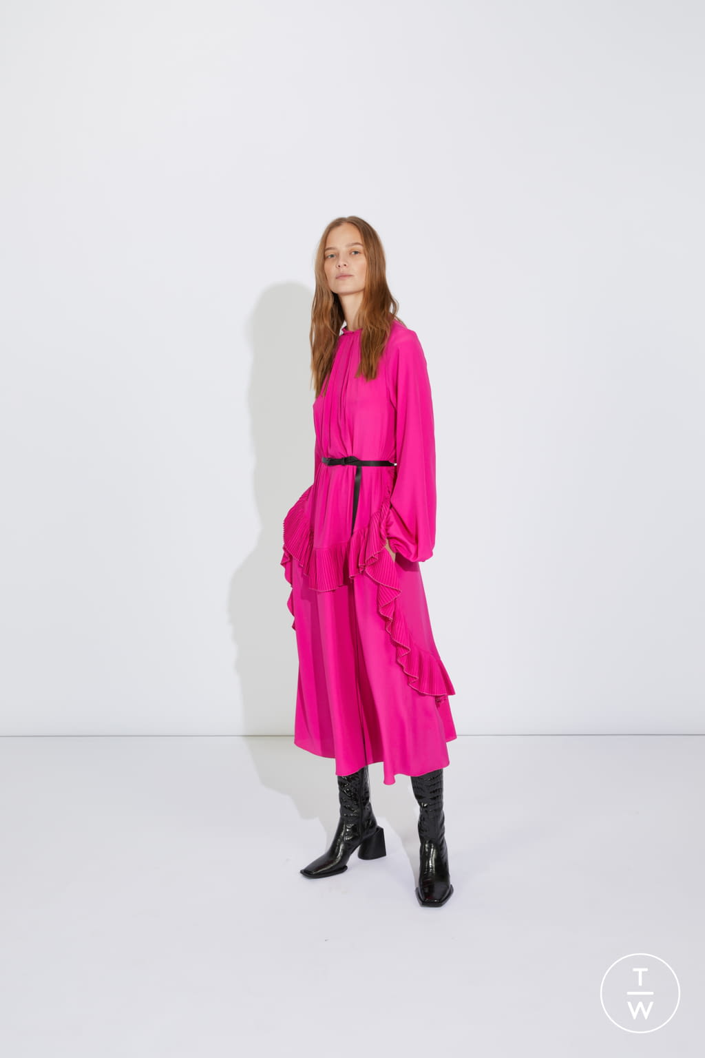 Fashion Week Milan Pre-Fall 2020 look 29 de la collection N°21 womenswear