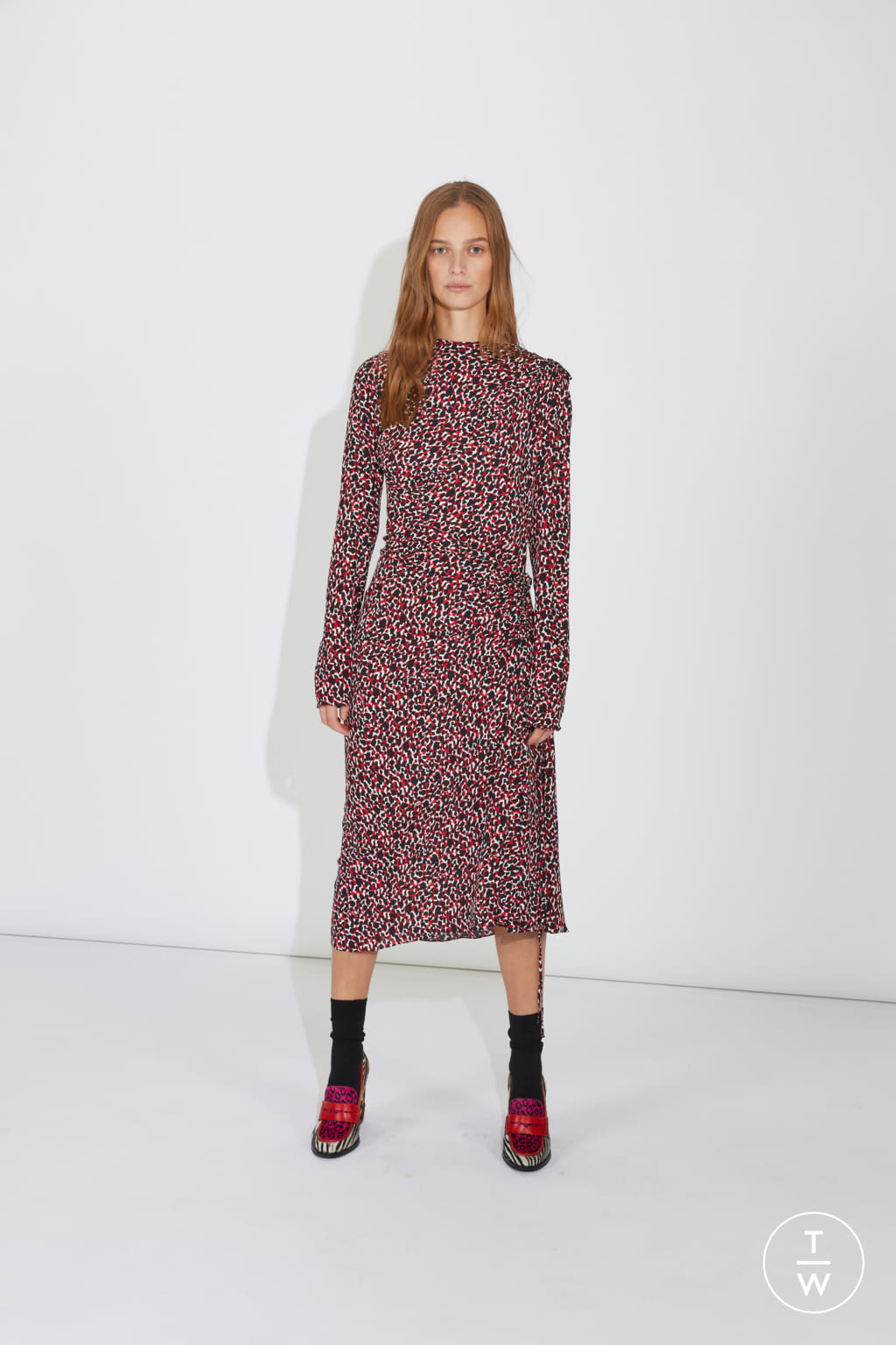 Fashion Week Milan Pre-Fall 2020 look 32 from the N°21 collection womenswear