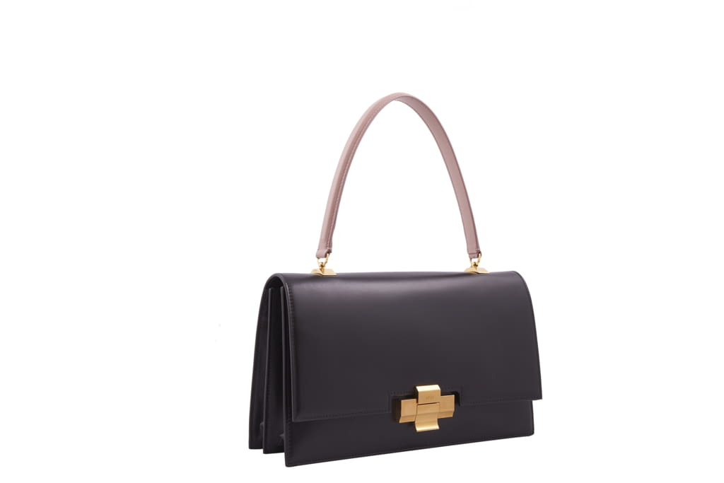 Fashion Week Milan Spring/Summer 2018 look 23 from the N°21 collection 女装配饰