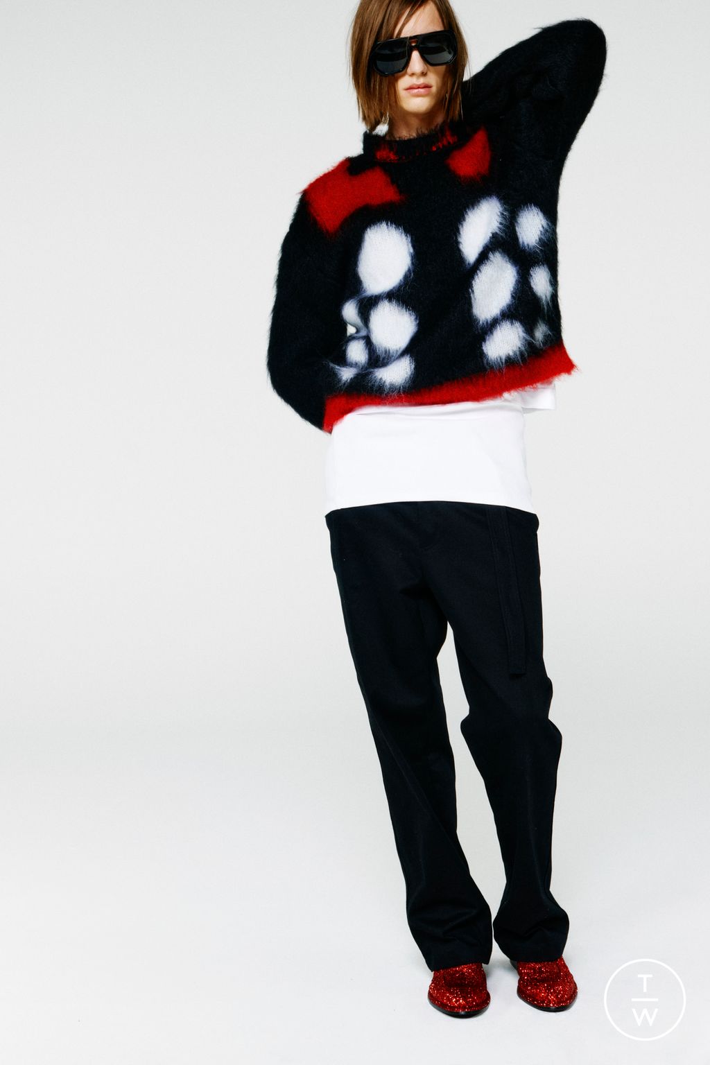 Fashion Week Milan Fall/Winter 2024 look 5 from the N°21 collection 男装