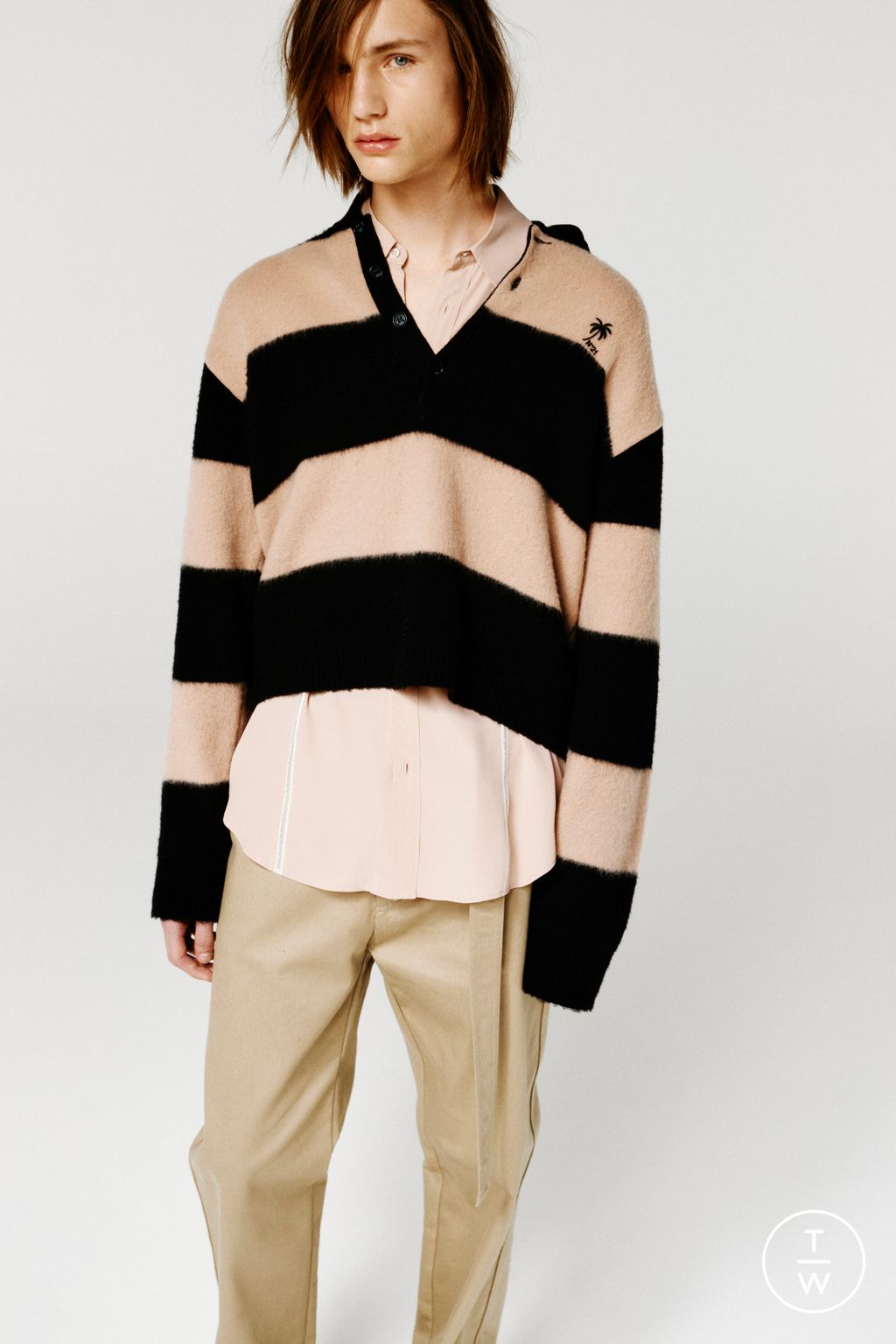 Fashion Week Milan Fall/Winter 2024 look 10 from the N°21 collection menswear