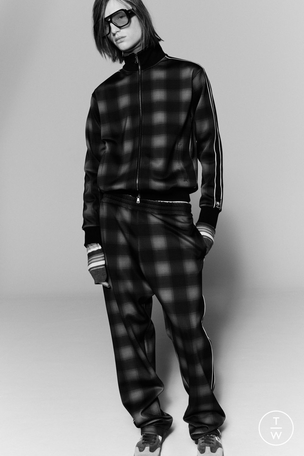 Fashion Week Milan Fall/Winter 2024 look 15 from the N°21 collection menswear