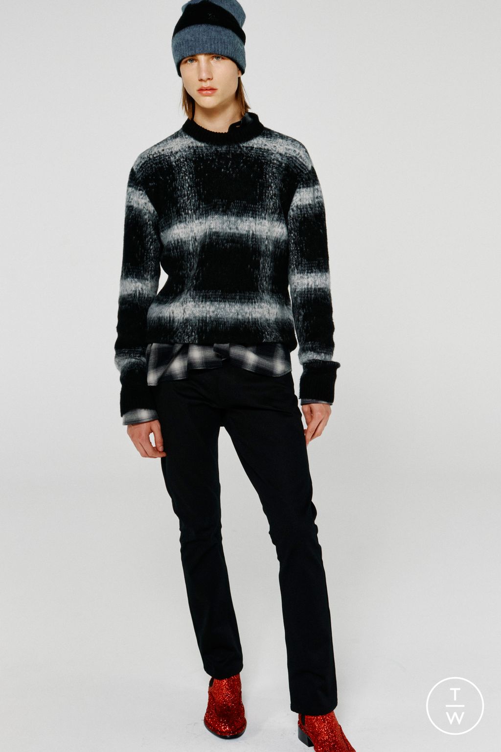 Fashion Week Milan Fall/Winter 2024 look 18 from the N°21 collection menswear