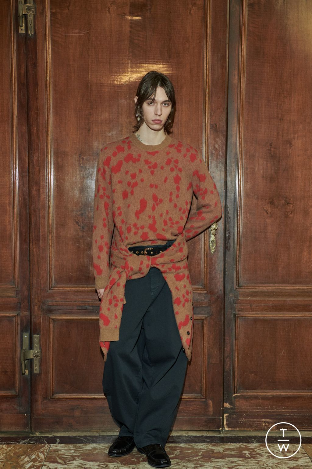 Fashion Week Milan Pre-Fall 2026 look 33 from the N°21 collection 女装
