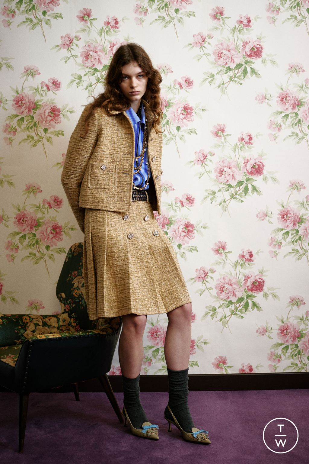 Fashion Week Milan Pre-Fall 2025 look 1 from the N°21 collection womenswear