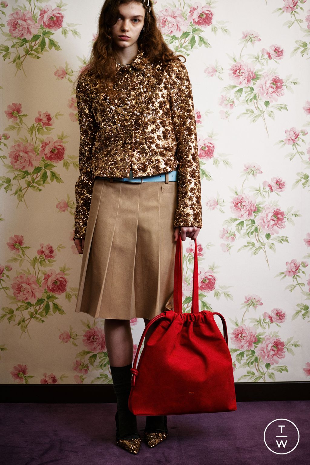 Fashion Week Milan Pre-Fall 2025 look 30 from the N°21 collection womenswear