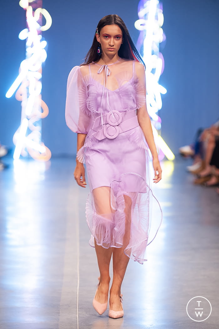 Fashion Week Paris Spring/Summer 2019 look 36 from the NADYA DZYAK collection 女装