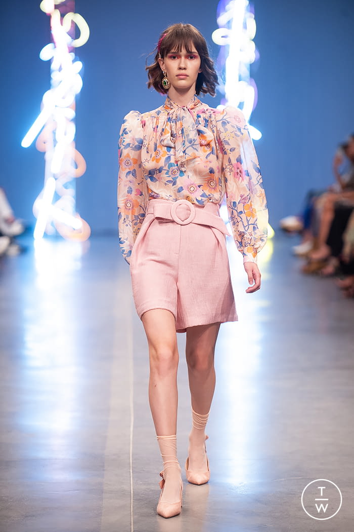 Fashion Week Paris Spring/Summer 2019 look 39 from the NADYA DZYAK collection 女装