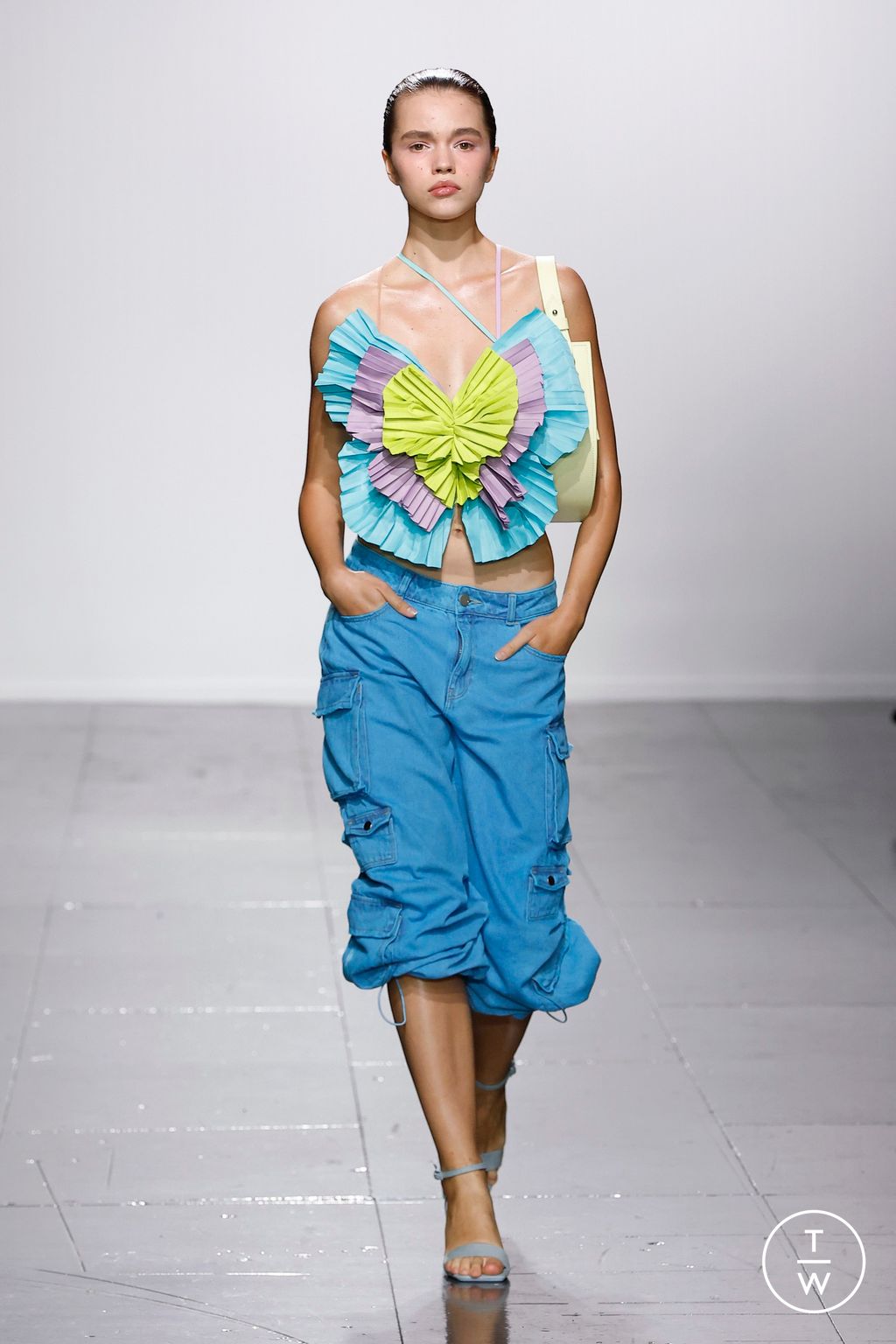 Fashion Week London Spring/Summer 2024 look 2 from the NADYA DZYAK collection womenswear