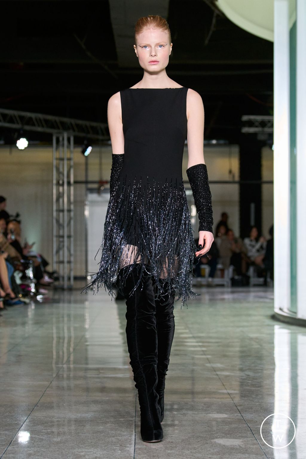 Fashion Week New York Fall/Winter 2024 look 14 de la collection Naeem Khan womenswear