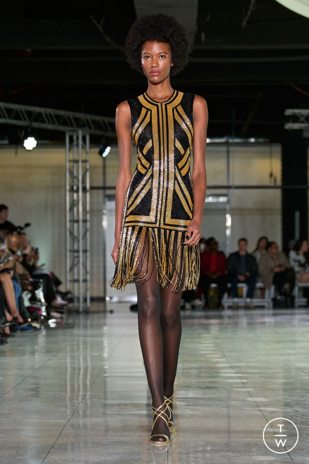 Fashion Week New York Fall/Winter 2024 look 20 from the Naeem Khan collection womenswear