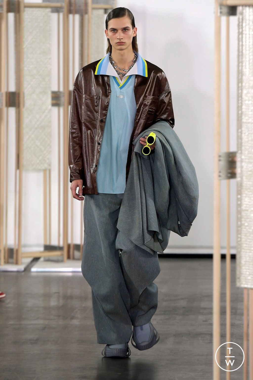 Fashion Week Paris Fall/Winter 2024 look 25 from the Namesake collection menswear