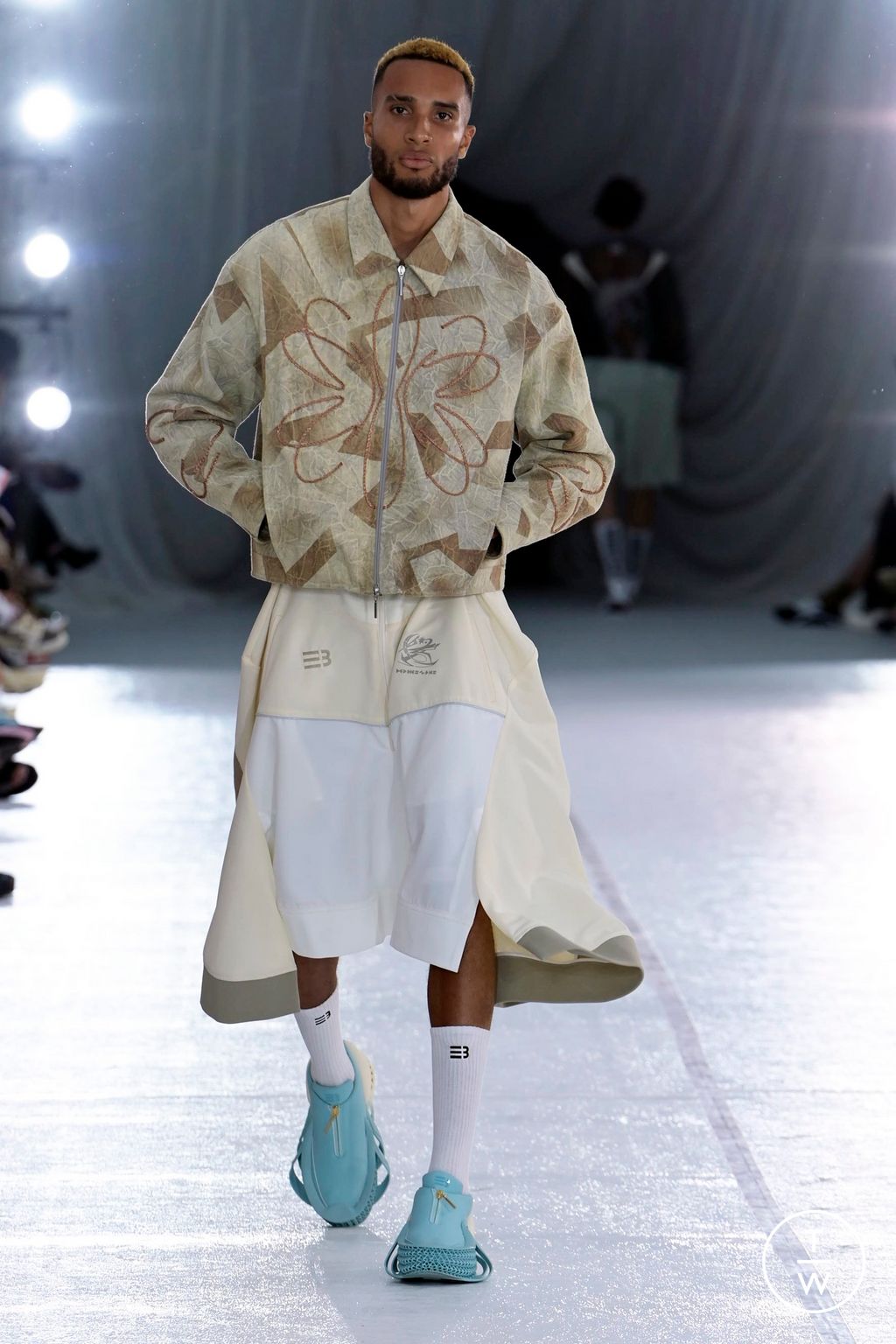 Fashion Week Paris Spring/Summer 2024 look 22 de la collection Namesake menswear